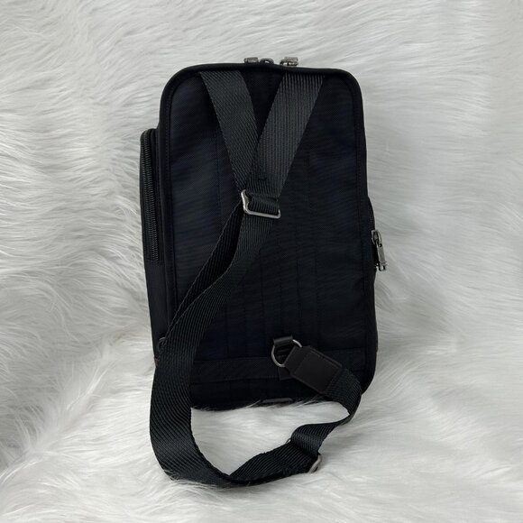 NEW Tumi Alpha Bravo Monterey Sling Shoulder Bag Black - Picture 4 of 11